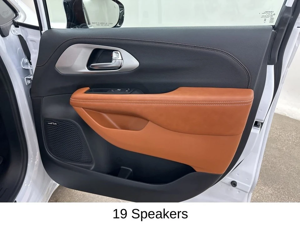 2026 Chrysler - Image 19 of 21