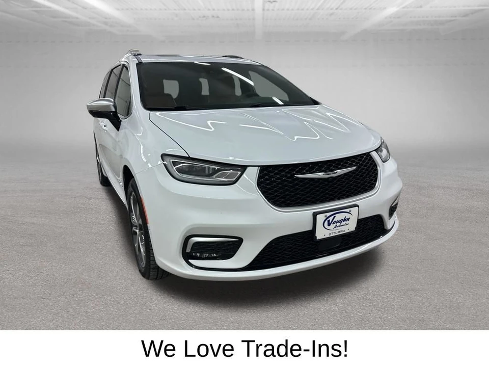 2026 Chrysler - Image 3 of 21