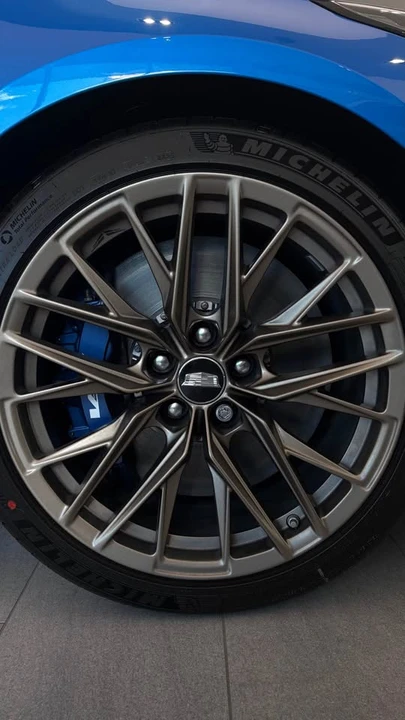 2026 Cadillac CT5-V Blackwing - Image 6 of 8