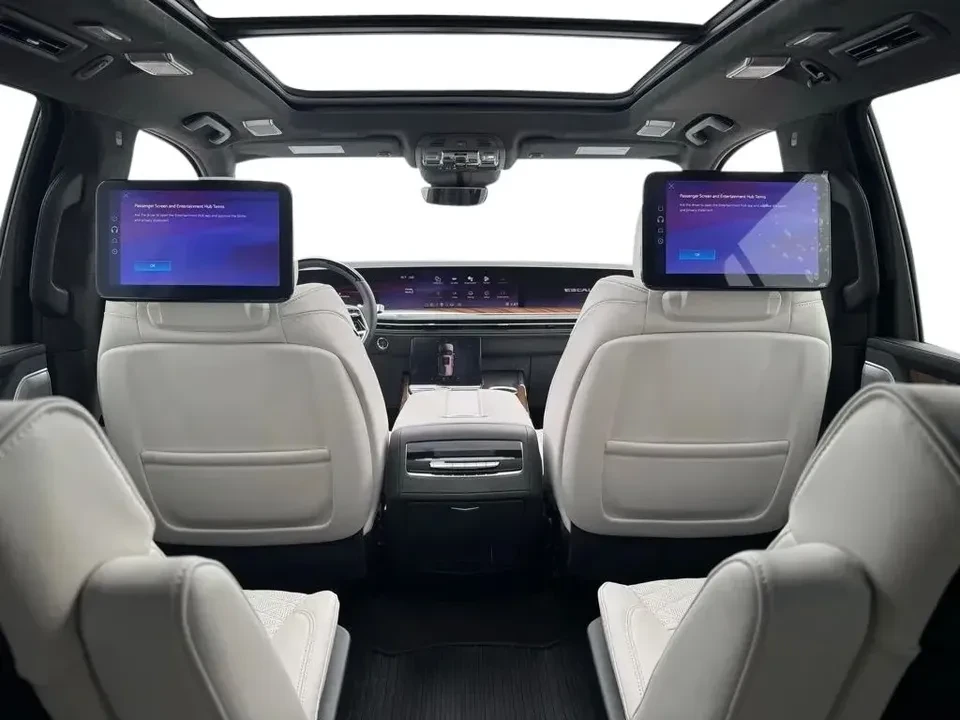 2026 Cadillac Escalade 5th Gen - Image 12 of 18