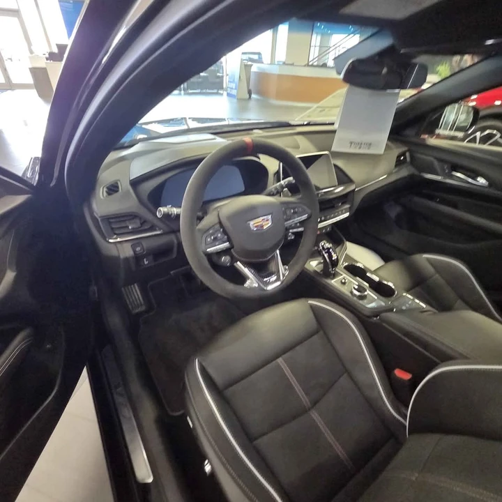 2026 Cadillac CT4 - Image 7 of 10
