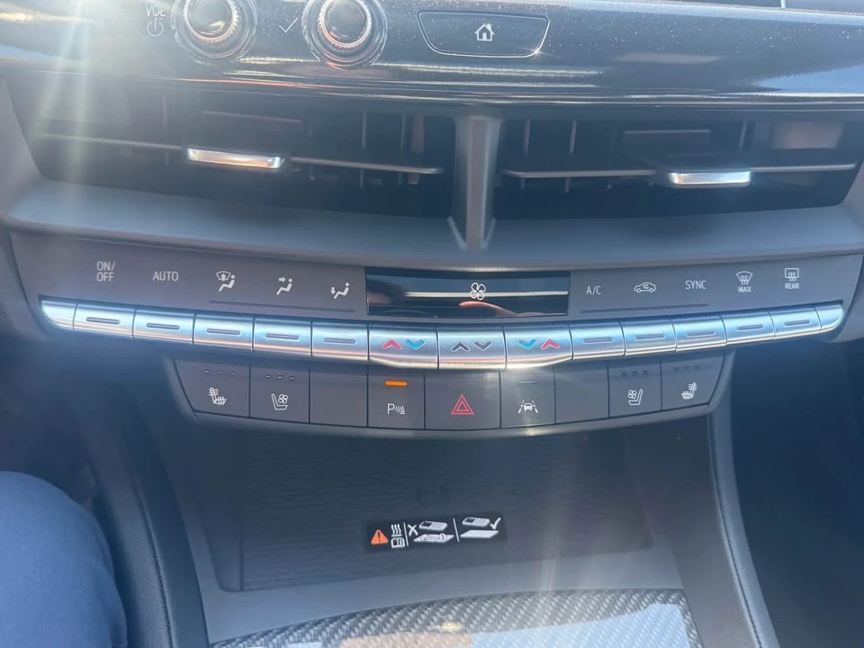 2026 Cadillac CT4 - Image 17 of 20
