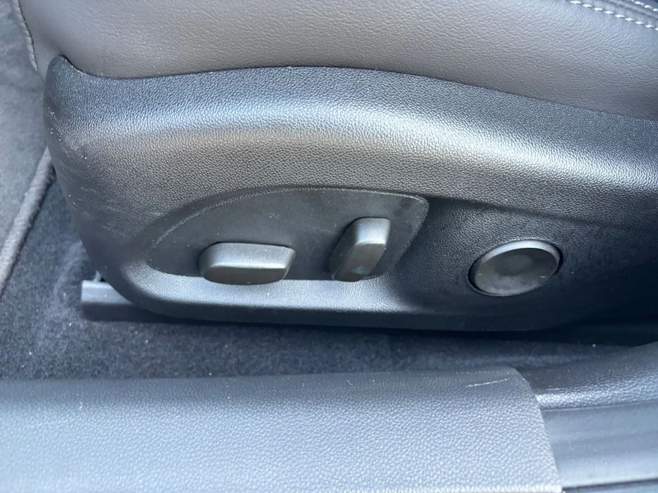 2026 Cadillac CT4 - Image 23 of 31