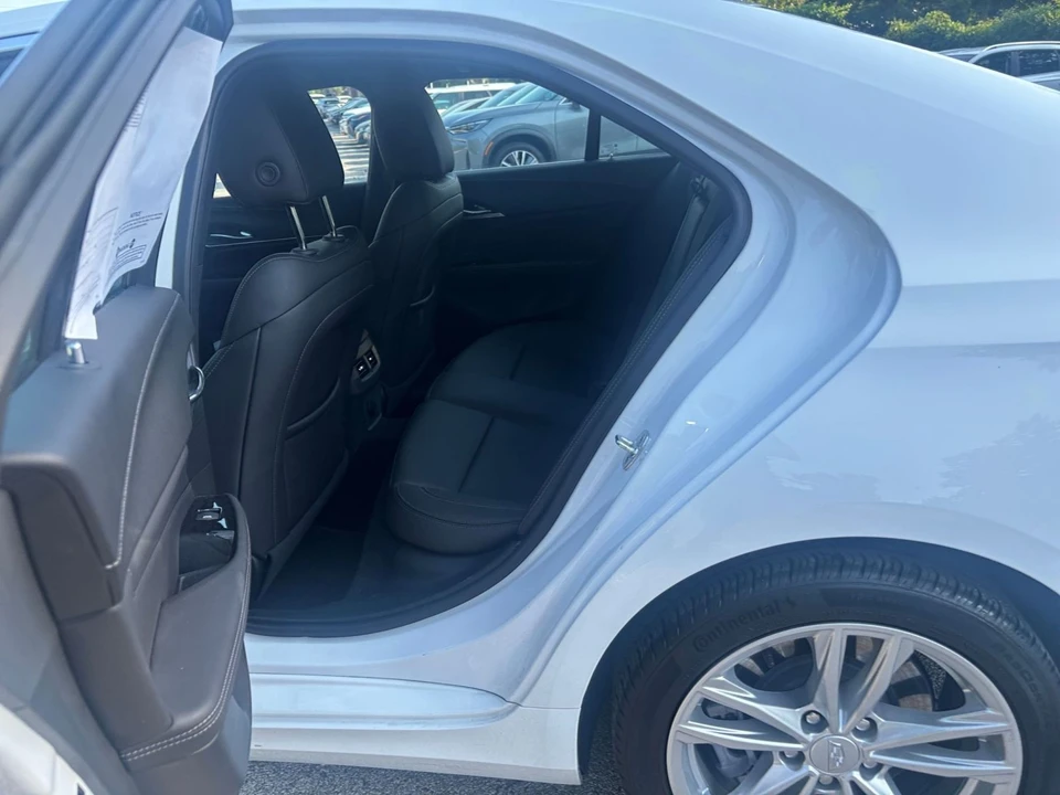 2026 Cadillac CT4 - Image 28 of 31