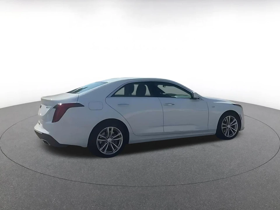 2026 Cadillac CT4 - Image 14 of 31