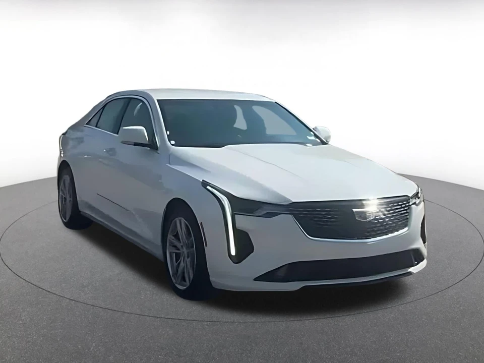 2026 Cadillac CT4 - Image 16 of 31