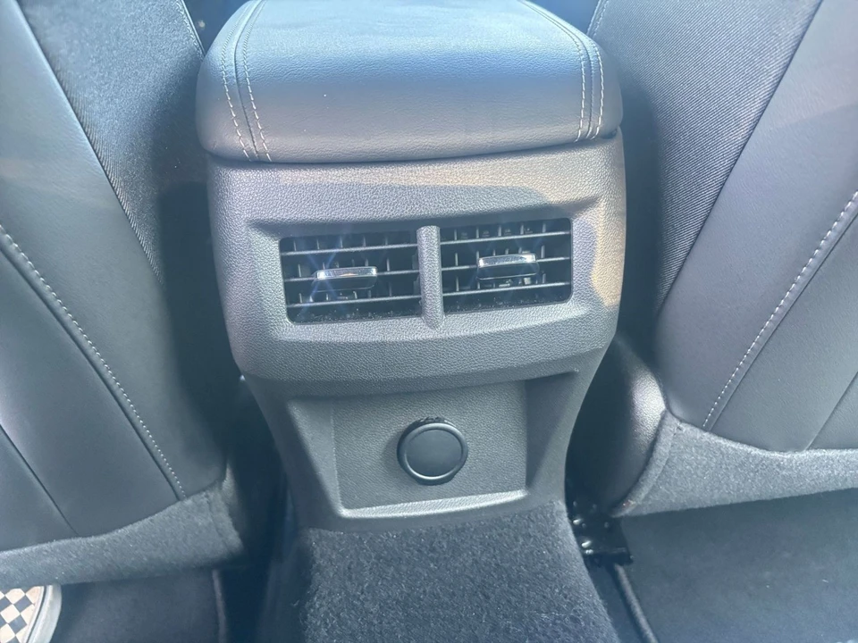 2026 Cadillac CT4 - Image 24 of 31