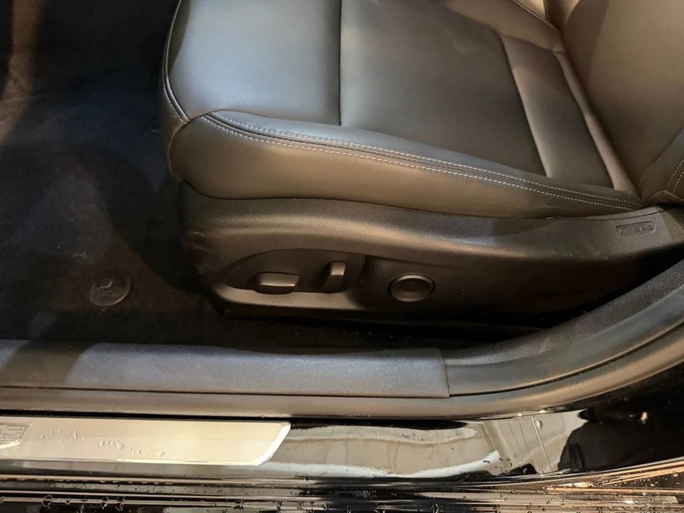 2026 Cadillac CT4 - Image 23 of 31