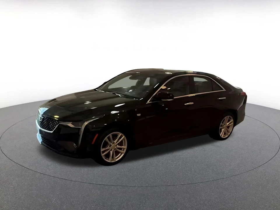 2026 Cadillac CT4 - Image 4 of 31