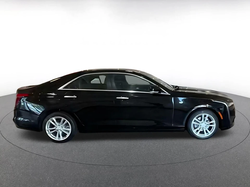 2026 Cadillac CT4 - Image 15 of 31