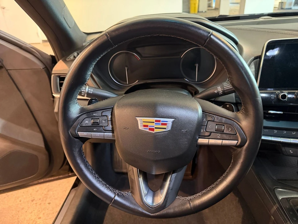 2026 Cadillac CT4 - Image 29 of 31