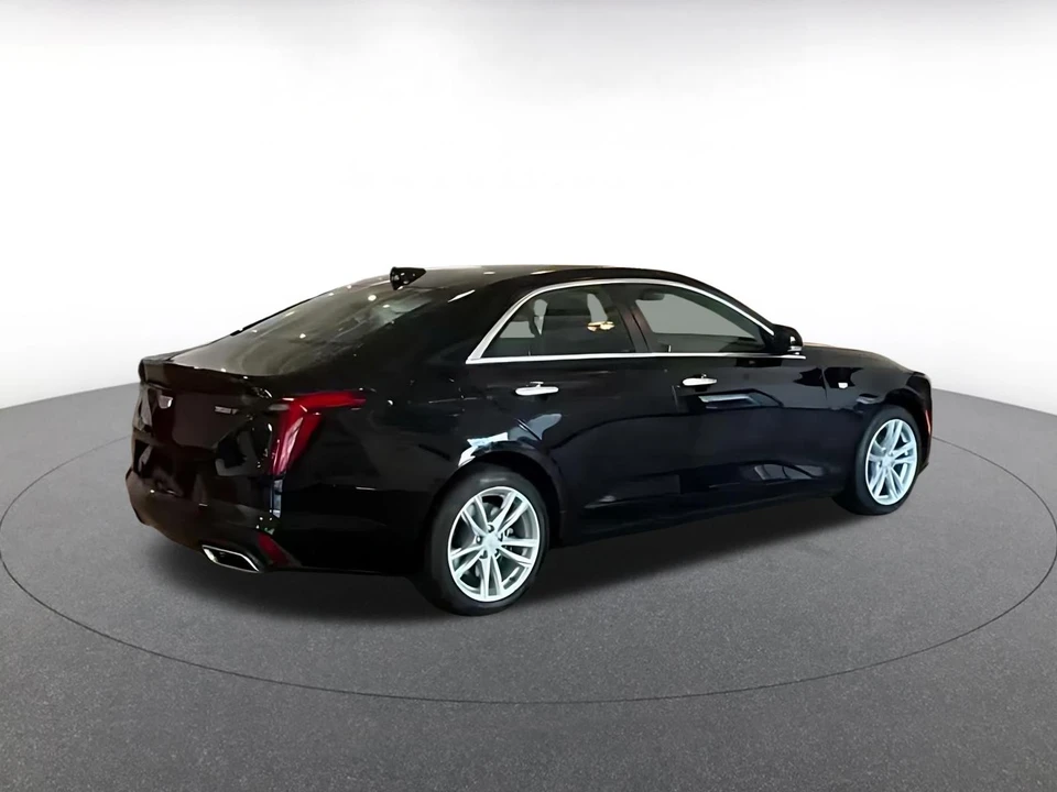2026 Cadillac CT4 - Image 14 of 31