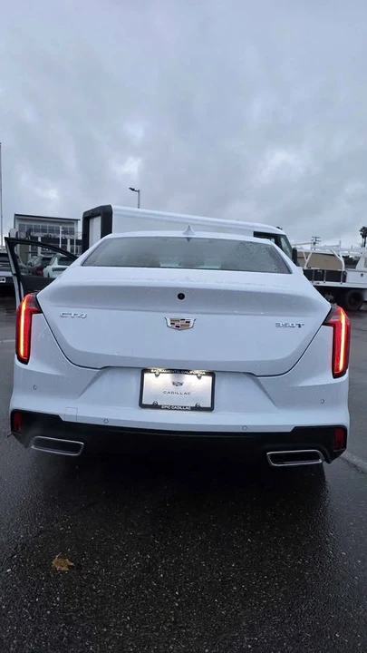 2026 Cadillac CT4 - Image 5 of 18