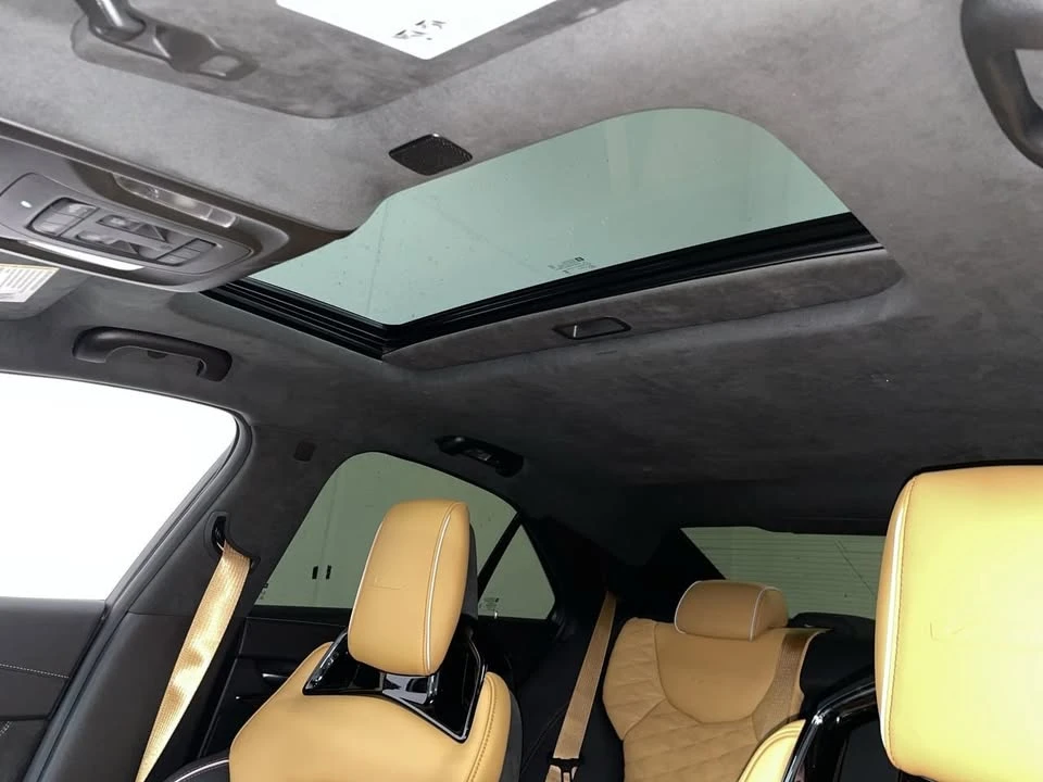 2026 Cadillac CT4-V Blackwing - Image 18 of 20