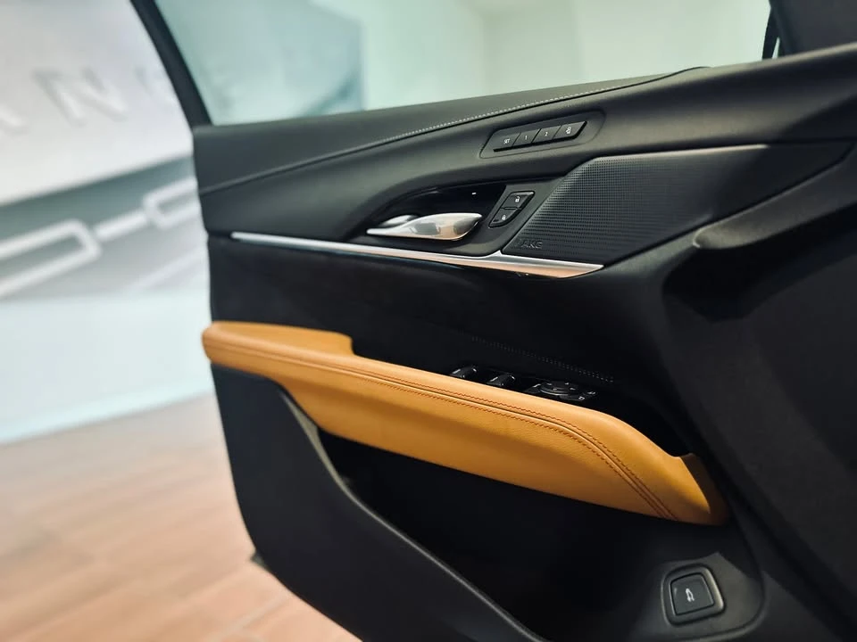 2026 Cadillac CT4-V Blackwing - Image 16 of 20