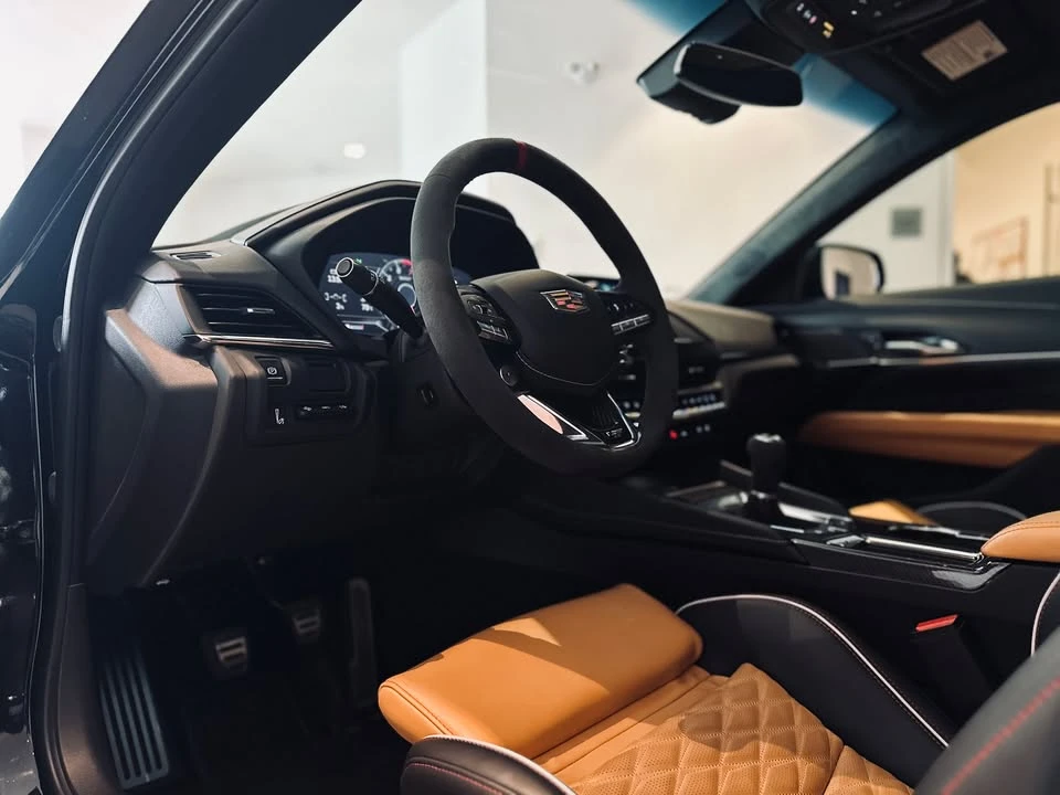 2026 Cadillac CT4-V Blackwing - Image 13 of 20