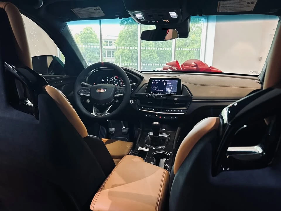 2026 Cadillac CT4-V Blackwing - Image 5 of 20
