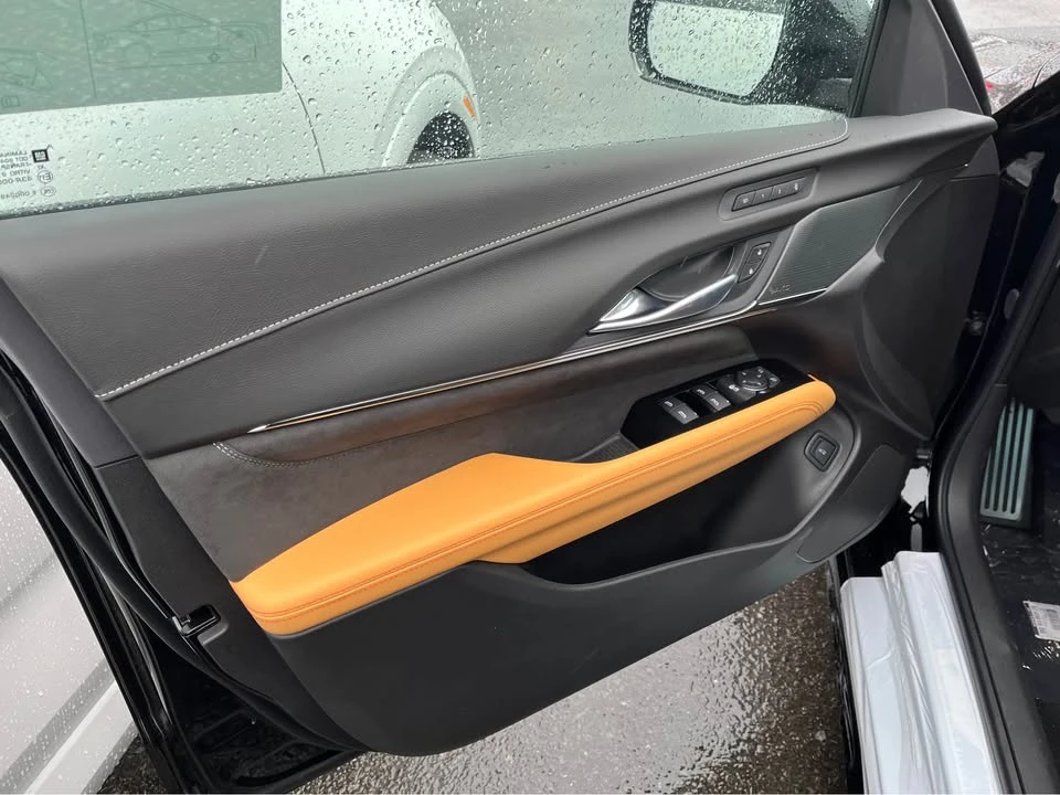 2026 Cadillac CT4-V Blackwing - Image 11 of 11