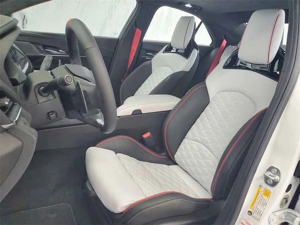 2026 Cadillac CT4-V Blackwing - Image 7 of 7