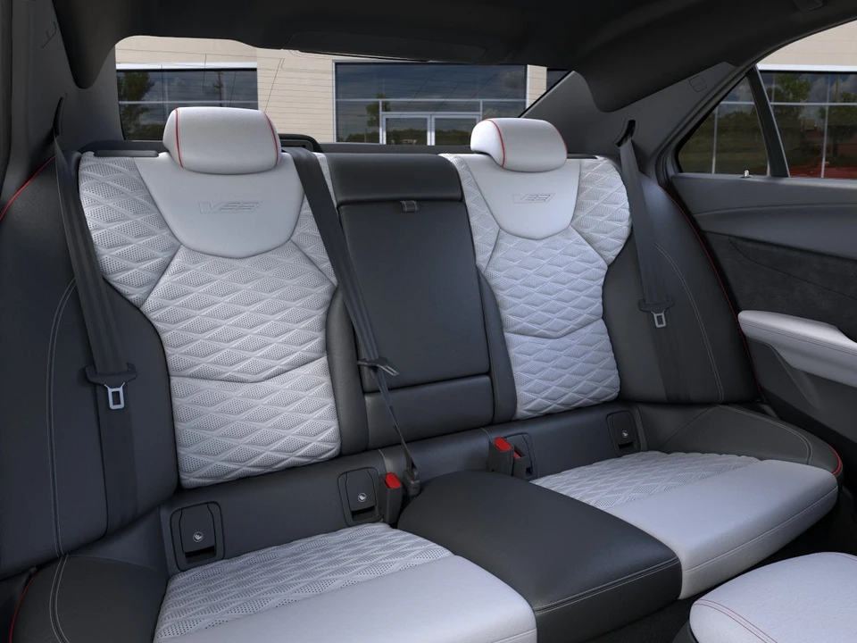 2026 Cadillac CT4-V Blackwing - Image 17 of 31