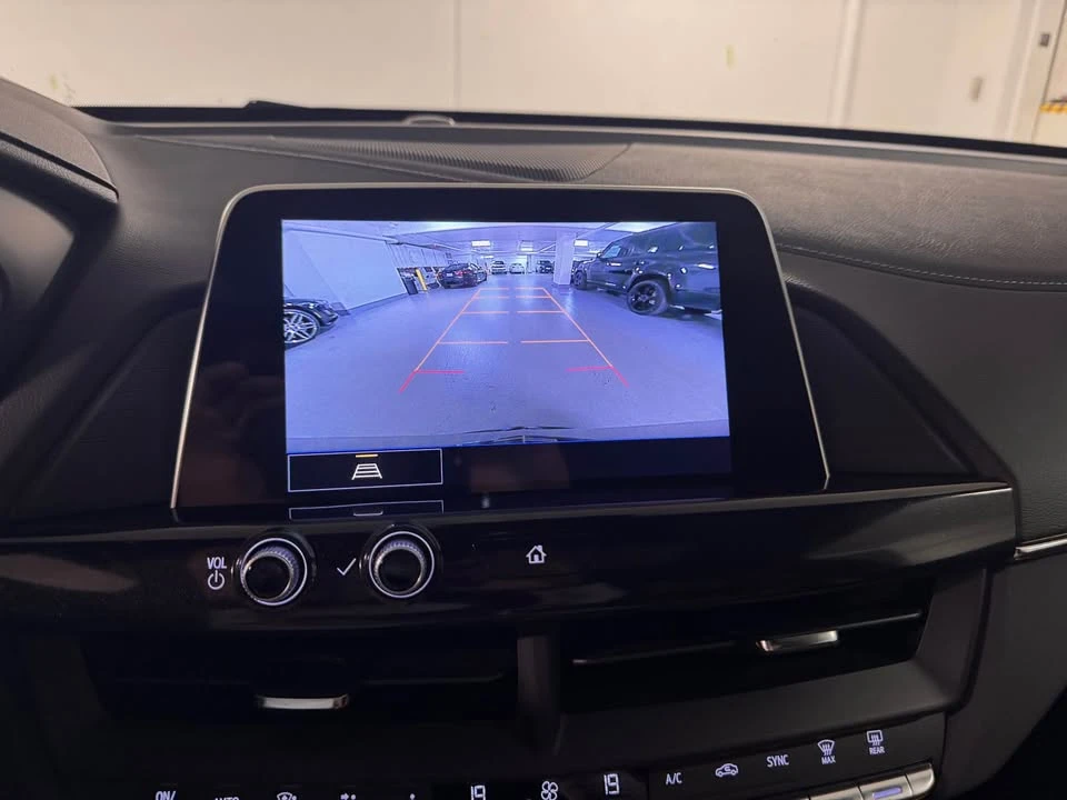 2026 Cadillac CT4-V Blackwing - Image 15 of 18