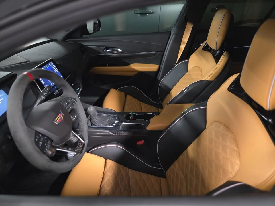 2026 Cadillac CT4-V Blackwing - Image 9 of 20