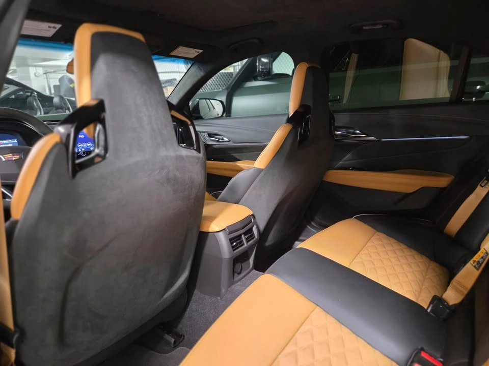 2026 Cadillac CT4-V Blackwing - Image 12 of 20