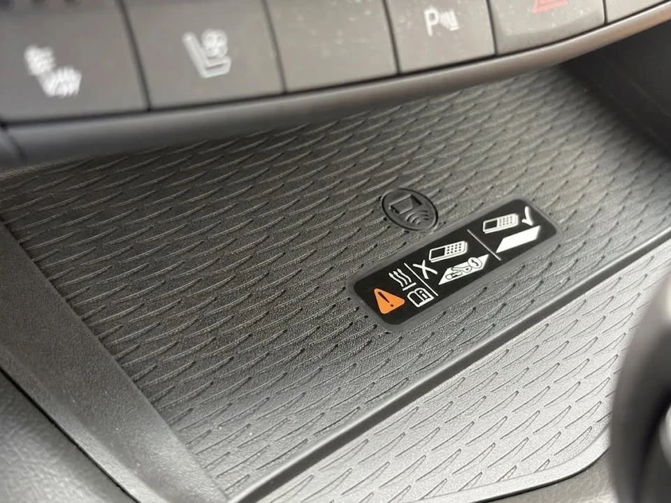 2026 Cadillac CT4-V Blackwing - Image 15 of 18