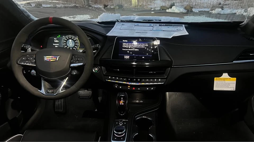 2026 Cadillac CT4-V Blackwing - Image 7 of 10