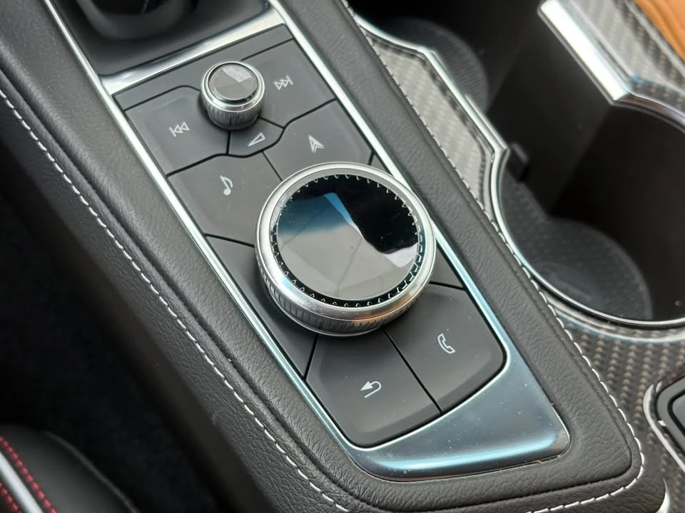 2026 Cadillac CT4-V Blackwing - Image 7 of 18