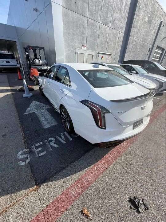 2026 Cadillac CT4-V Blackwing - Image 6 of 6