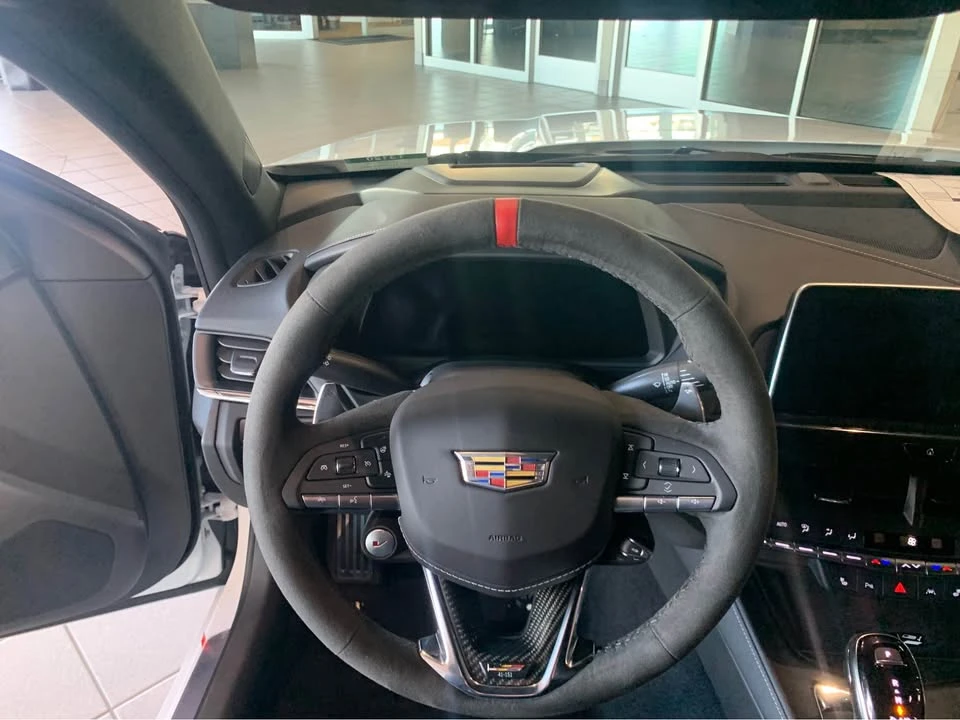 2026 Cadillac CT4-V Blackwing - Image 10 of 13