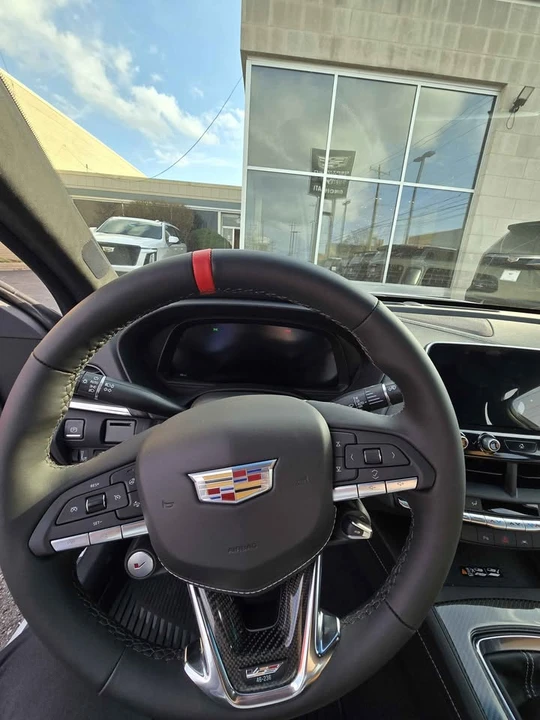 2026 Cadillac CT4-V Blackwing - Image 5 of 9