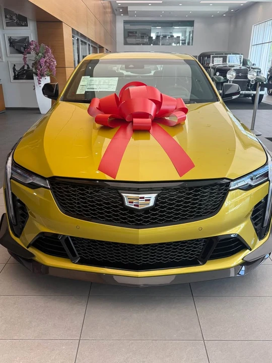 2026 Cadillac CT4-V Blackwing - Image 2 of 20