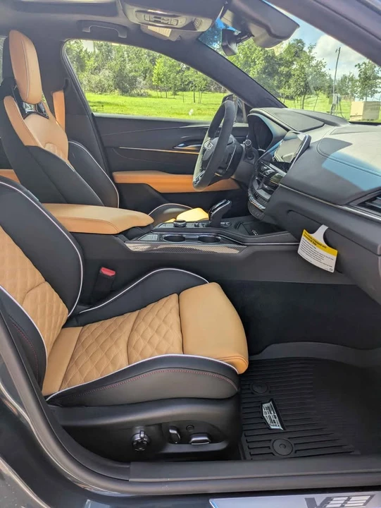 2026 Cadillac CT4-V Blackwing - Image 7 of 11