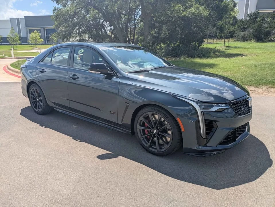 2026 Cadillac CT4-V Blackwing - Image 6 of 11
