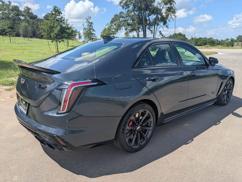 2026 Cadillac CT4-V Blackwing - Image 5 of 11
