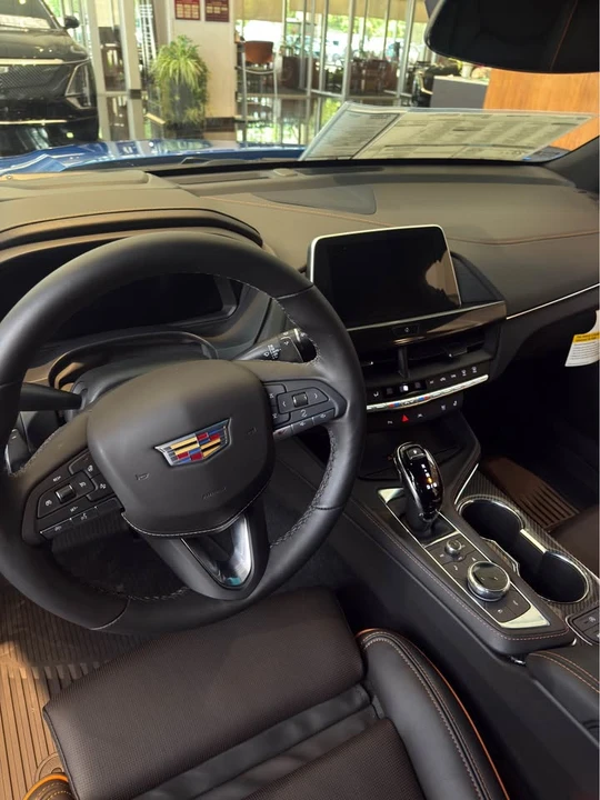 2026 Cadillac CT4-V - Image 12 of 13