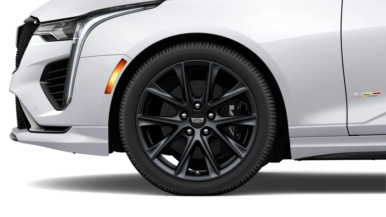 2026 Cadillac CT4-V - Image 31 of 31