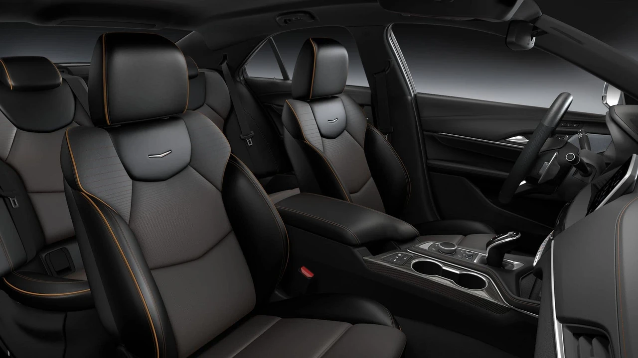 2026 Cadillac CT4-V - Image 9 of 11