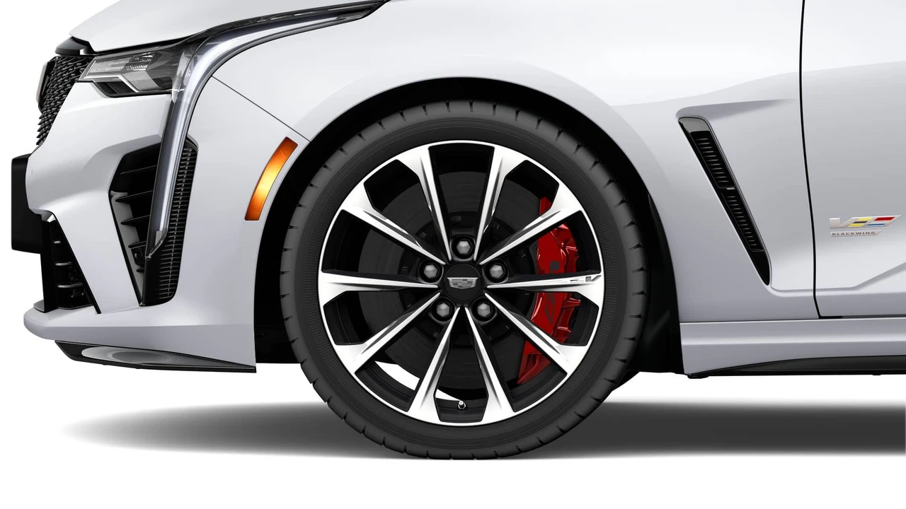 2026 Cadillac CT4-V Blackwing - Image 7 of 11