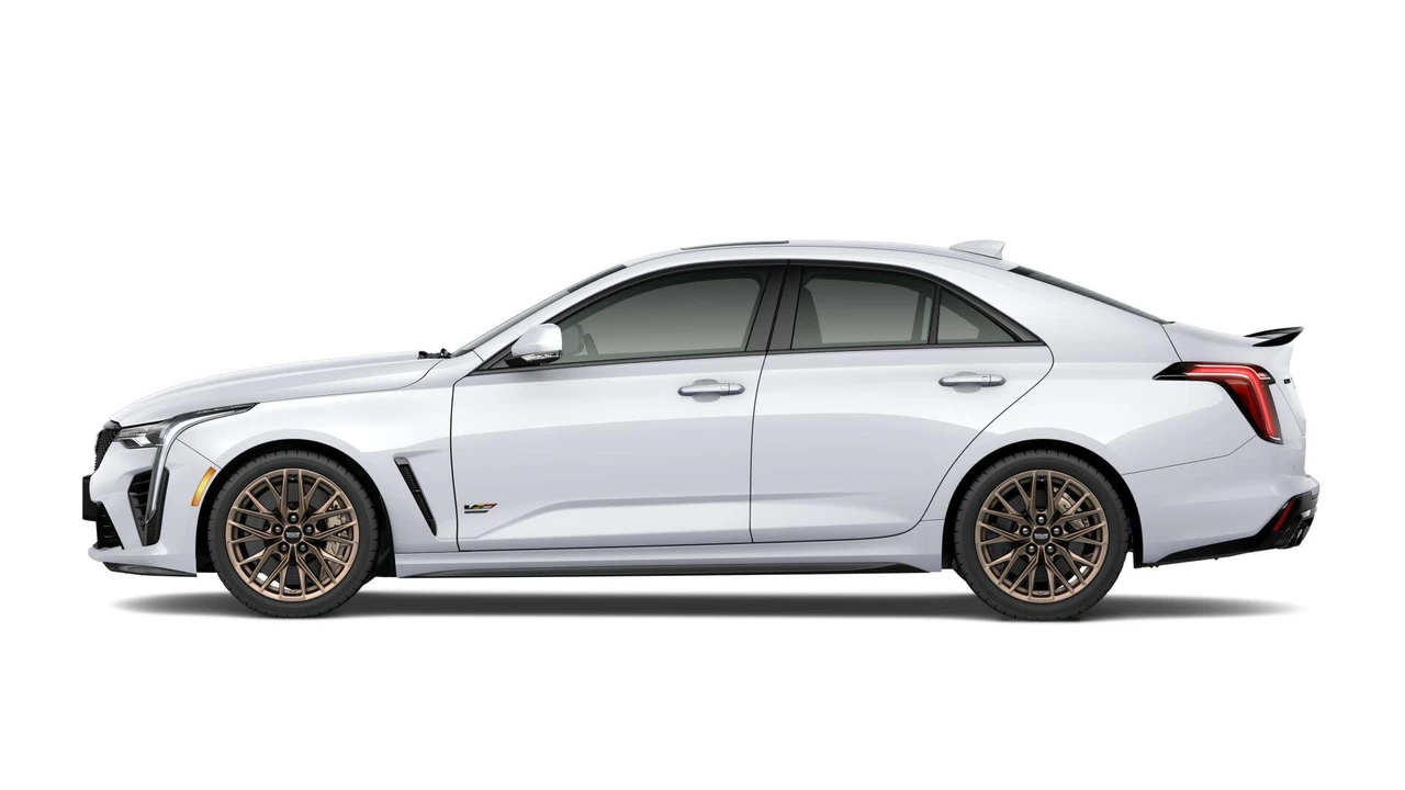 2026 Cadillac CT4-V Blackwing - Image 27 of 31
