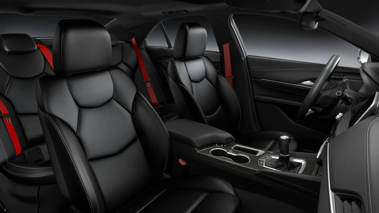 2026 Cadillac CT4-V Blackwing - Image 9 of 11