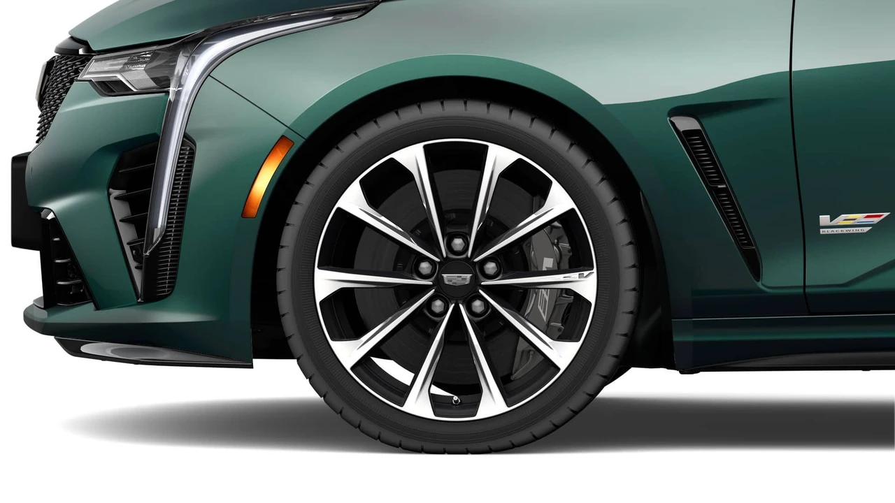 2026 Cadillac CT4-V Blackwing - Image 8 of 12