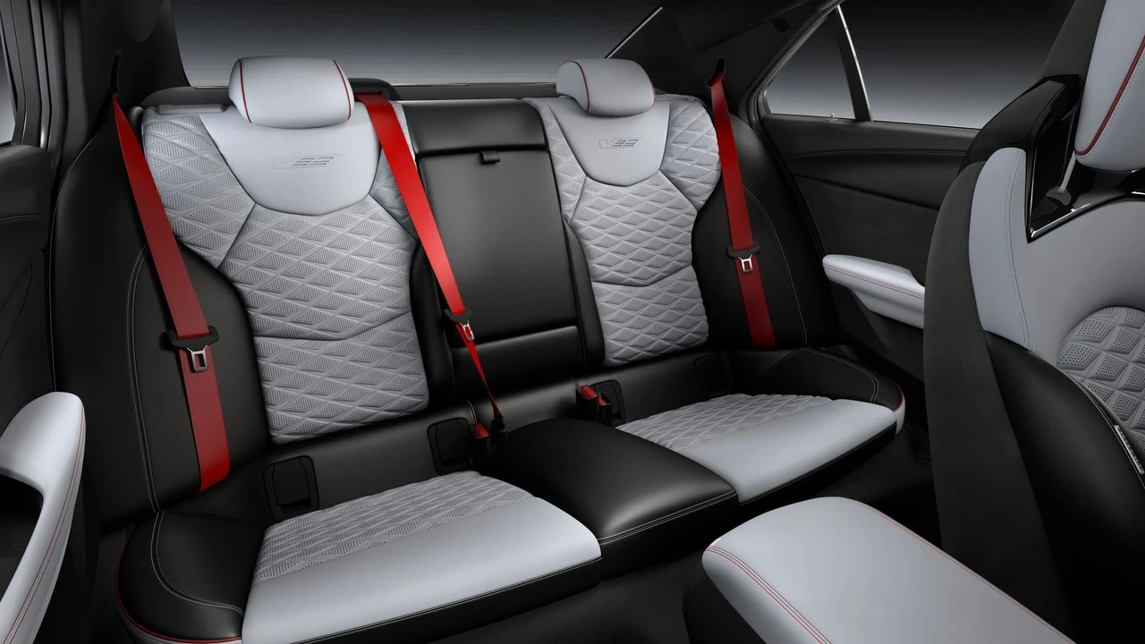 2026 Cadillac CT4-V Blackwing - Image 10 of 11