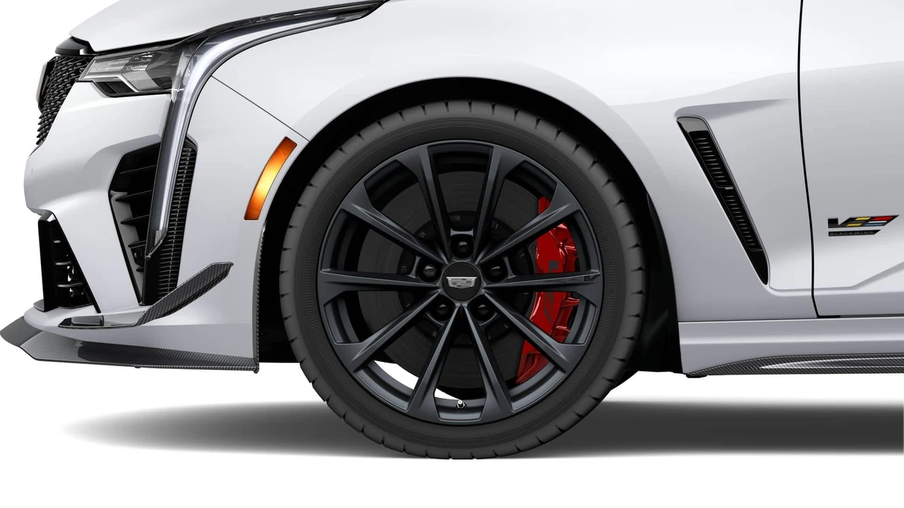 2026 Cadillac CT4-V Blackwing - Image 7 of 11
