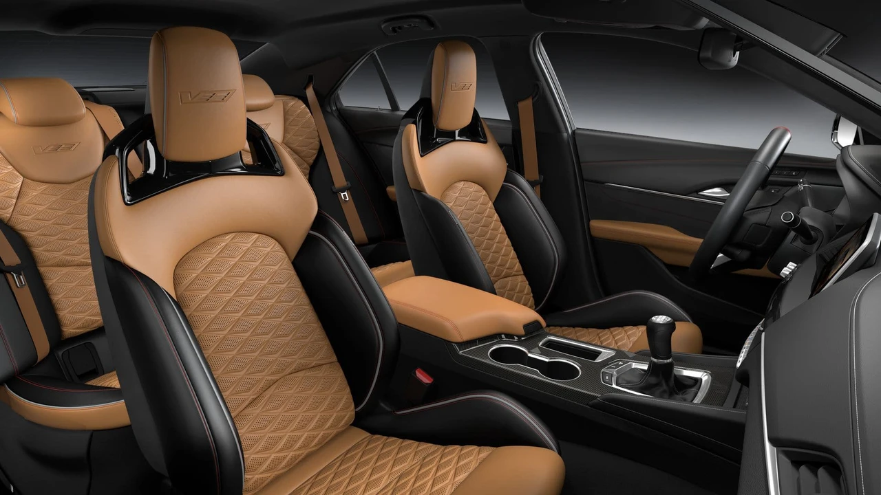 2026 Cadillac CT4-V Blackwing - Image 9 of 11