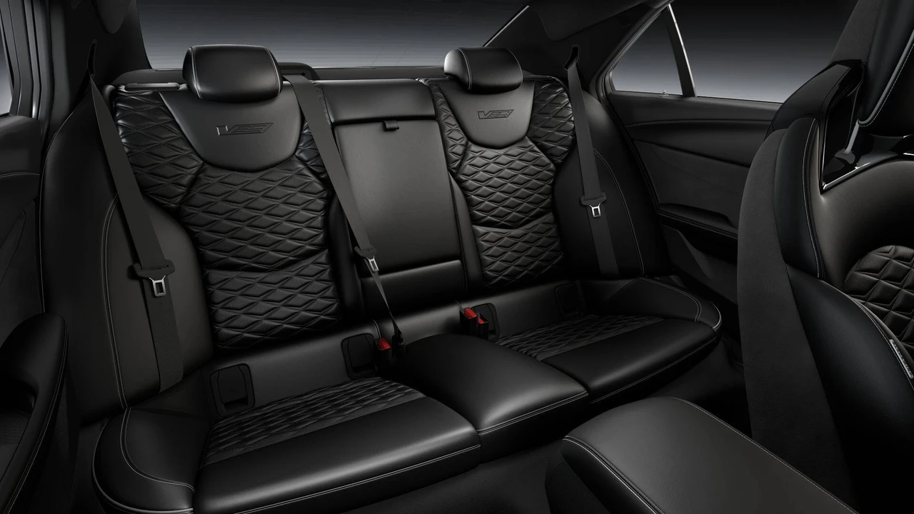 2026 Cadillac CT4-V Blackwing - Image 10 of 11
