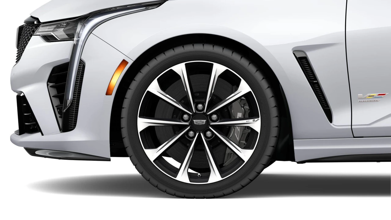 2026 Cadillac CT4-V Blackwing - Image 7 of 11