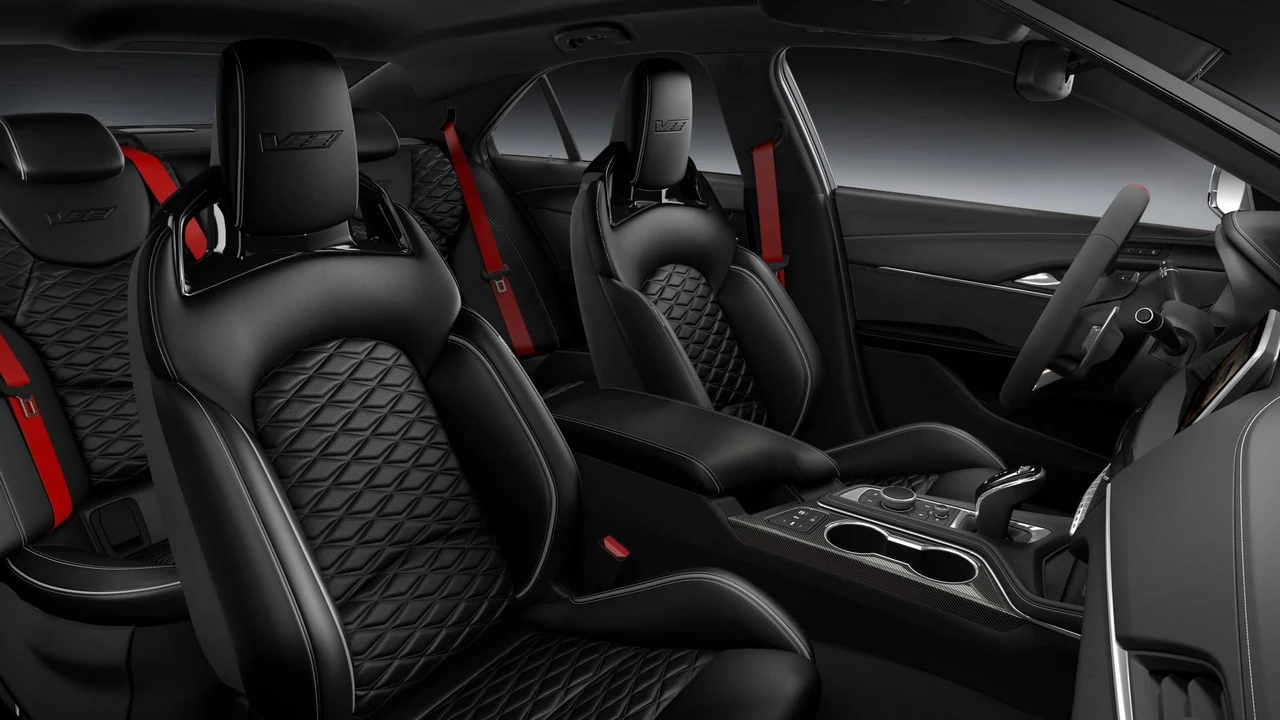2026 Cadillac CT4-V Blackwing - Image 9 of 11